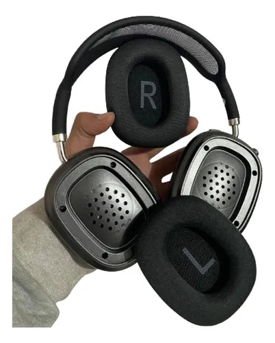Gray helmet for bikers
